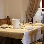 Sfazu Otel Poschiavo