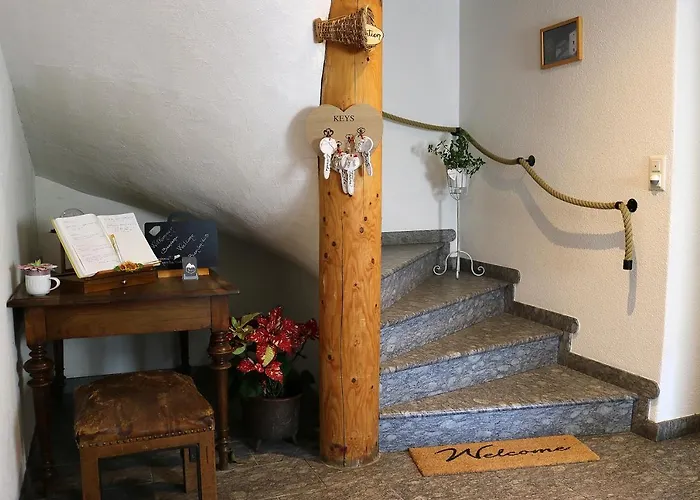 Sfazu فندق بوشيافو