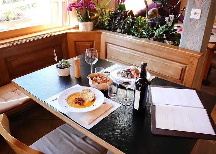 Sfazu فندق بوشيافو