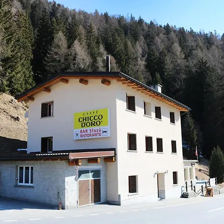 Sfazu Szálloda *